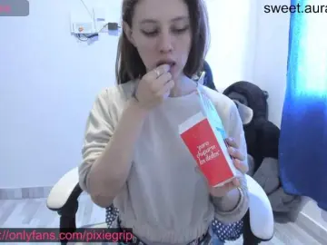 Bongacams Free Live Porn of RevySadashiTrue