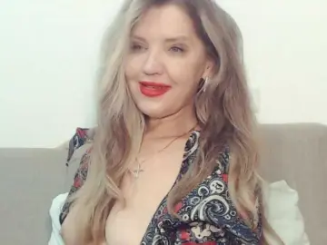 Bongacams Watch Live Sex Cams of Drakulaura1