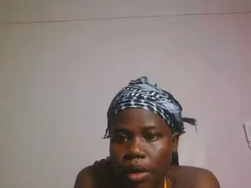 Bongacams Live Sex Cam of Midnightwhisper01