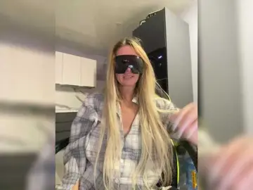 Bongacams Best live sex cam show of blondalina