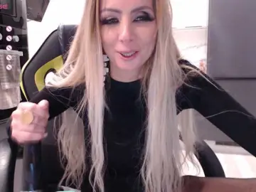 Bongacams Free Live Porn of blondalina