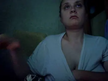 Bongacams Nude Webcam of esterjohns