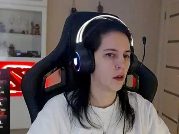 Bongacams Free Porn Cam of IrwiTomboy