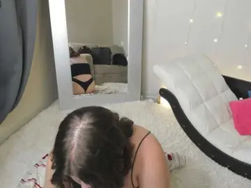 Bongacams Live Sex Cam of Maya-Raay