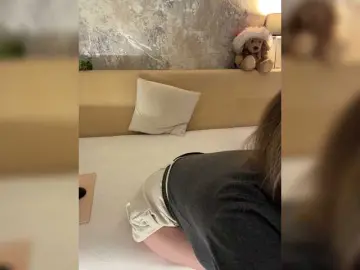 Bongacams Free Porn Cam of Incredible123