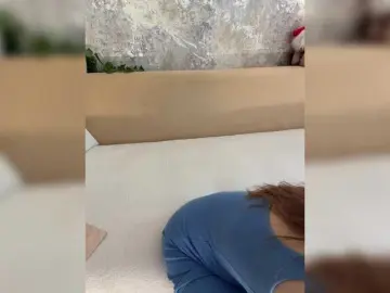 Bongacams Best live sex cam show of Incredible123