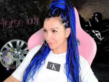 Bongacams Free Porn Cam of -BABAYAGA-