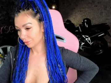 Bongacams Nude Webcam of -BABAYAGA-