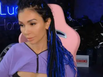Bongacams Live Porn of -BABAYAGA-