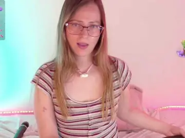 Bongacams Free Porn Cam of ambeerwood