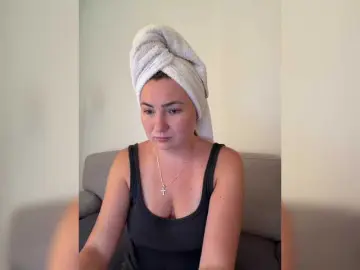 Bongacams Adult Video Chat of kriss-kisa