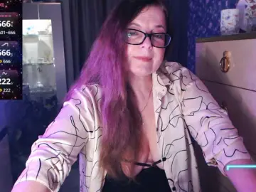 Bongacams Watch Live Sex Cams of HelenBerg