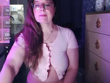 Bongacams Nude Webcam of HelenBerg