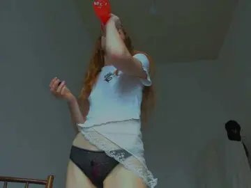 Bongacams Best Webcam of FireLuna