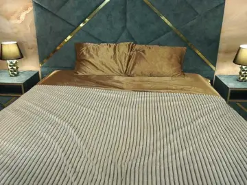 Bongacams Watch Live Sex Cams of PaigePrado