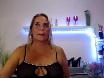 Bongacams Adult Webcam of JuliaPink