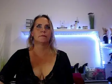 Bongacams Live Sex Cam of JuliaPink