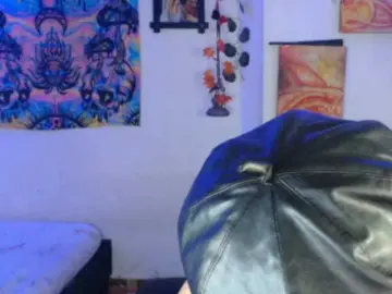 Bongacams Live Sex Cam of dakkohott
