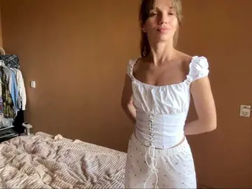 Bongacams Sex Cam of BlondellFriot