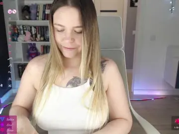 Bongacams Free Live Porn of EmmaBryan