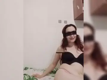 Bongacams Nude Webcam of AlisaXCristal
