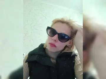 Bongacams Best Webcam of JulieSilver
