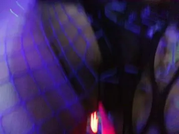 Bongacams Free Porn Cam of KingaErwinCA