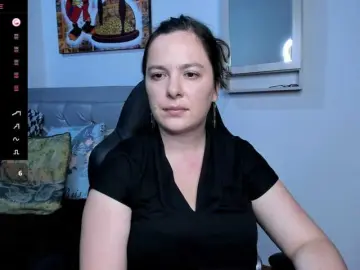 Bongacams Live Sex Cam of angelaagomez