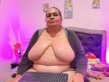 Bongacams Best Webcam of VickyBoobss