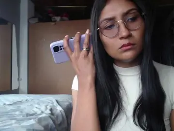 Bongacams Live Sex of Leah-666