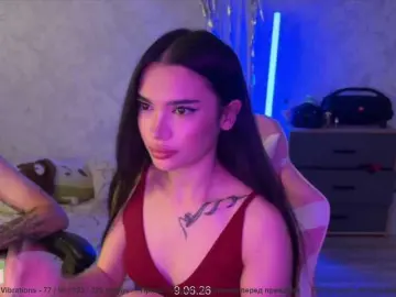 Bongacams Free Porn Cam of CoupleOnFire