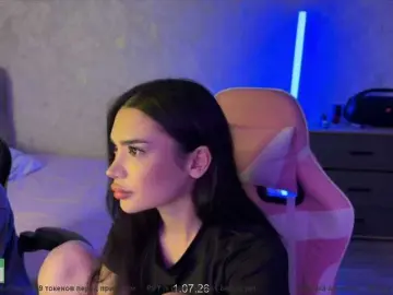 Bongacams Watch Live Sex Cams of CoupleOnFire