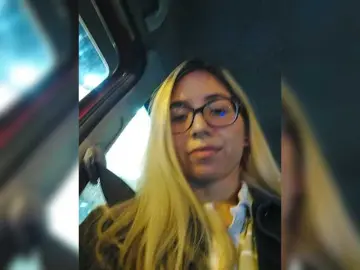 Bongacams Watch Live Sex Cams of LittleSammy