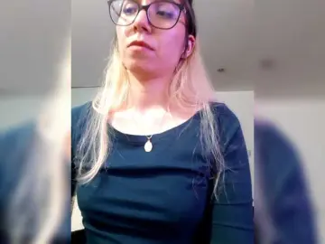 Bongacams Best live sex cam show of LittleSammy