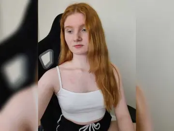Bongacams Free Porn Cam of SweetPoison