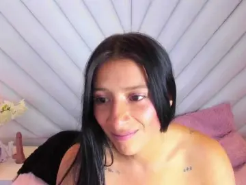 Bongacams Nude Webcam of SharlotRodriguez