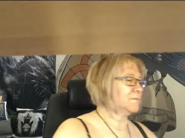 Bongacams Live Sex of 90dTitten
