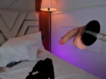Bongacams Live Sex Cam of Giialove