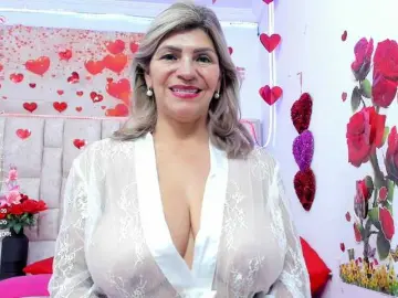 Bongacams Live Sex Cam of Celeste-Linco