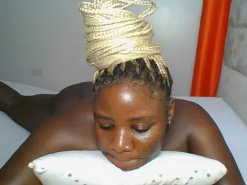 Bongacams Live Sex Cam of Citygirl77