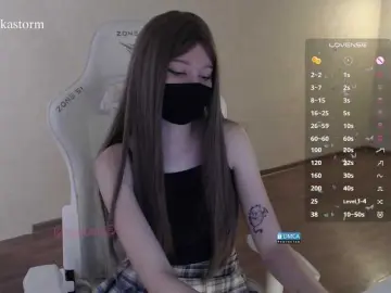 Bongacams Live Sex Cam of Evo4kaStorm
