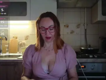 Bongacams Best live sex cam show of Pink-Lips