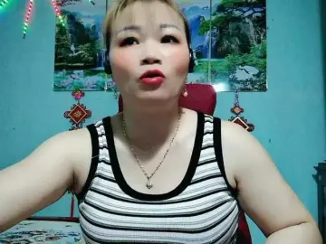 Bongacams Sex Cam of Linhanhsex2k
