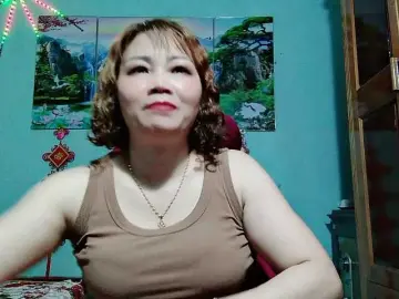 Bongacams Live Sex Cam of Linhanhsex2k