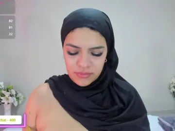 Bongacams Free Porn Cam of mhia-paris