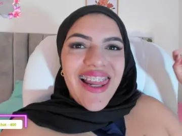 Bongacams Watch Live Sex Cams of mhia-paris