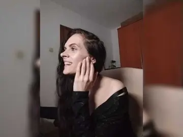 Bongacams Live Sex Cam of SexQueen11