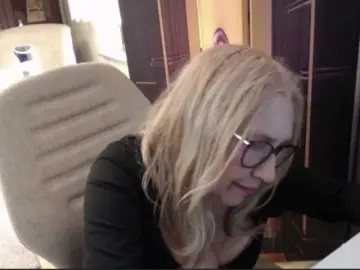 Bongacams Free Live Porn of BlondeSofia