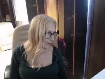 Bongacams Free Live Porn of BlondeSofia
