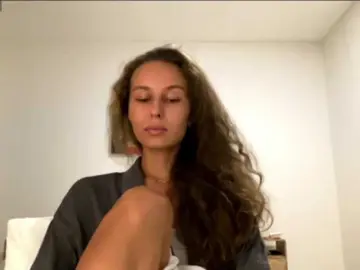 Bongacams Adult Video Chat of PolinaMayner